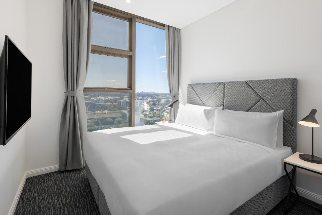 Meriton Suites George Street, Parramatta Sydney Exteriör bild