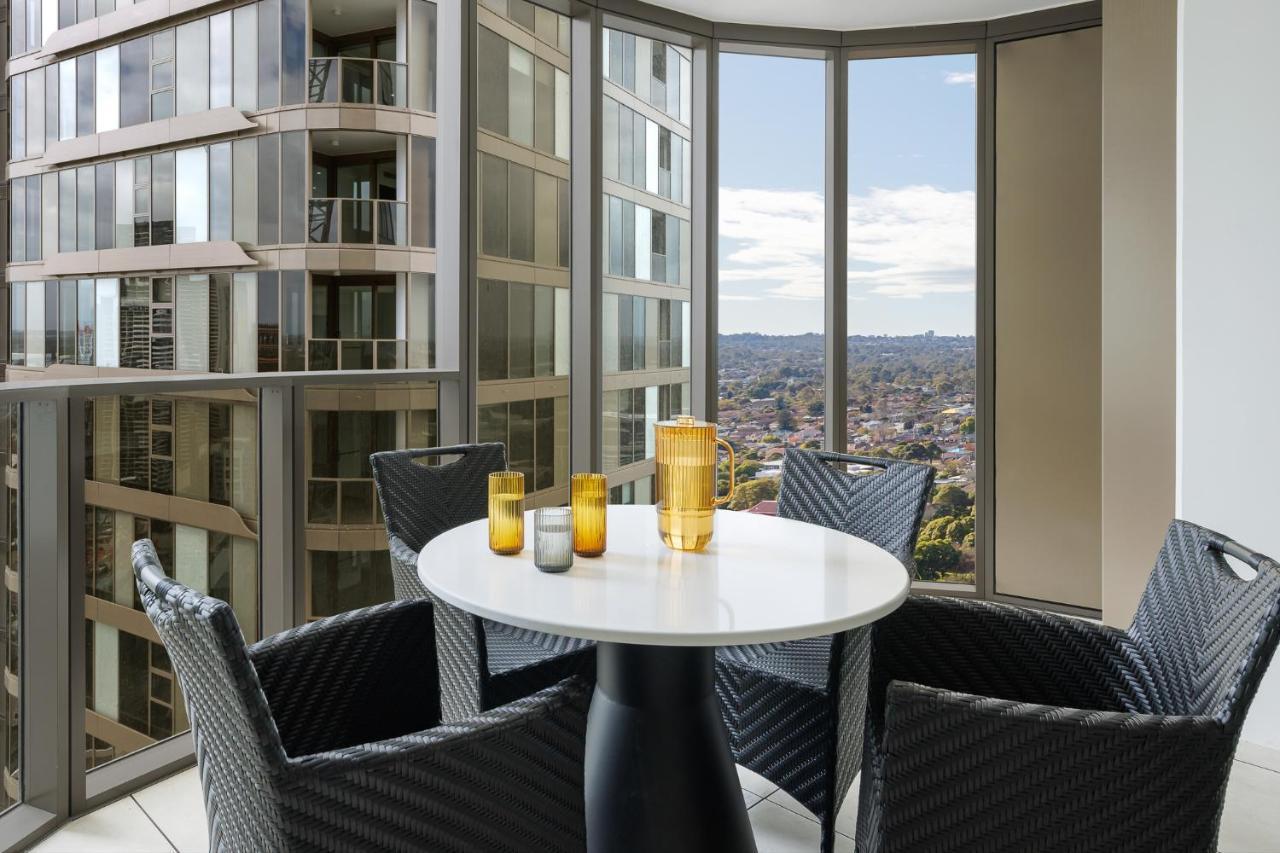 Meriton Suites George Street, Parramatta Sydney Exteriör bild